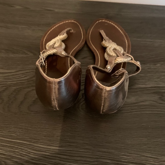 DOLCE VITA FLAT SANDAL - Picture 2 of 3